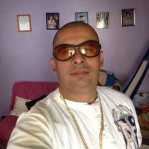 Meet your Posher, Castillo